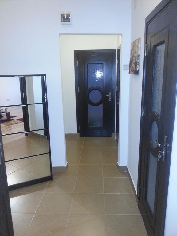 Deea Apartament Διαμέρισμα Κραϊόβα Δωμάτιο φωτογραφία